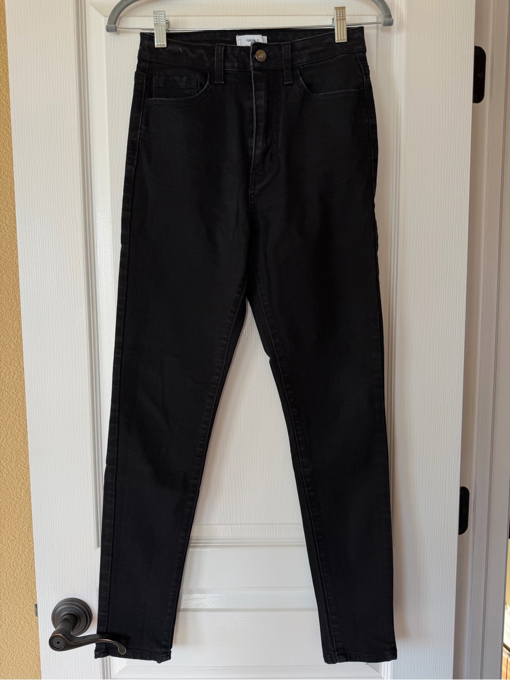 Forever 21 Black Skinny High-Rise Jeans